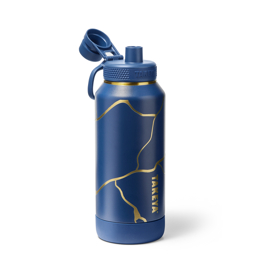 kintsugi-water-bottle-with-spout-lid-t8 TKS_SP25_SptBtl_GoldMarine_32oz_51390_v2_sRGB_SHD.png